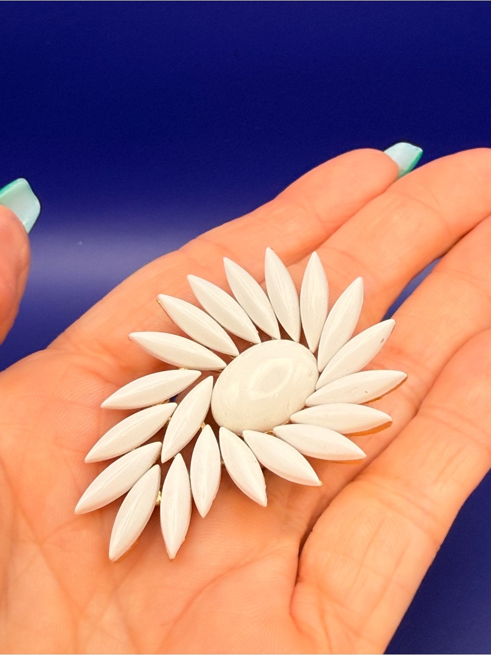 Vintage Crown Trifari White Navette Petal Floral Spray Brooch Signed